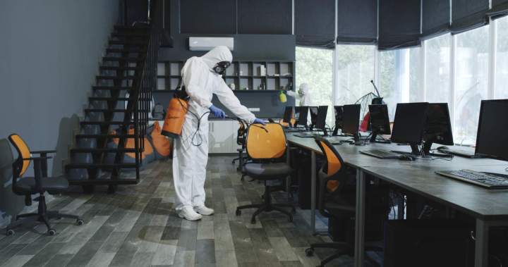 Nettoyage et désinfection d’un espace de bureaux